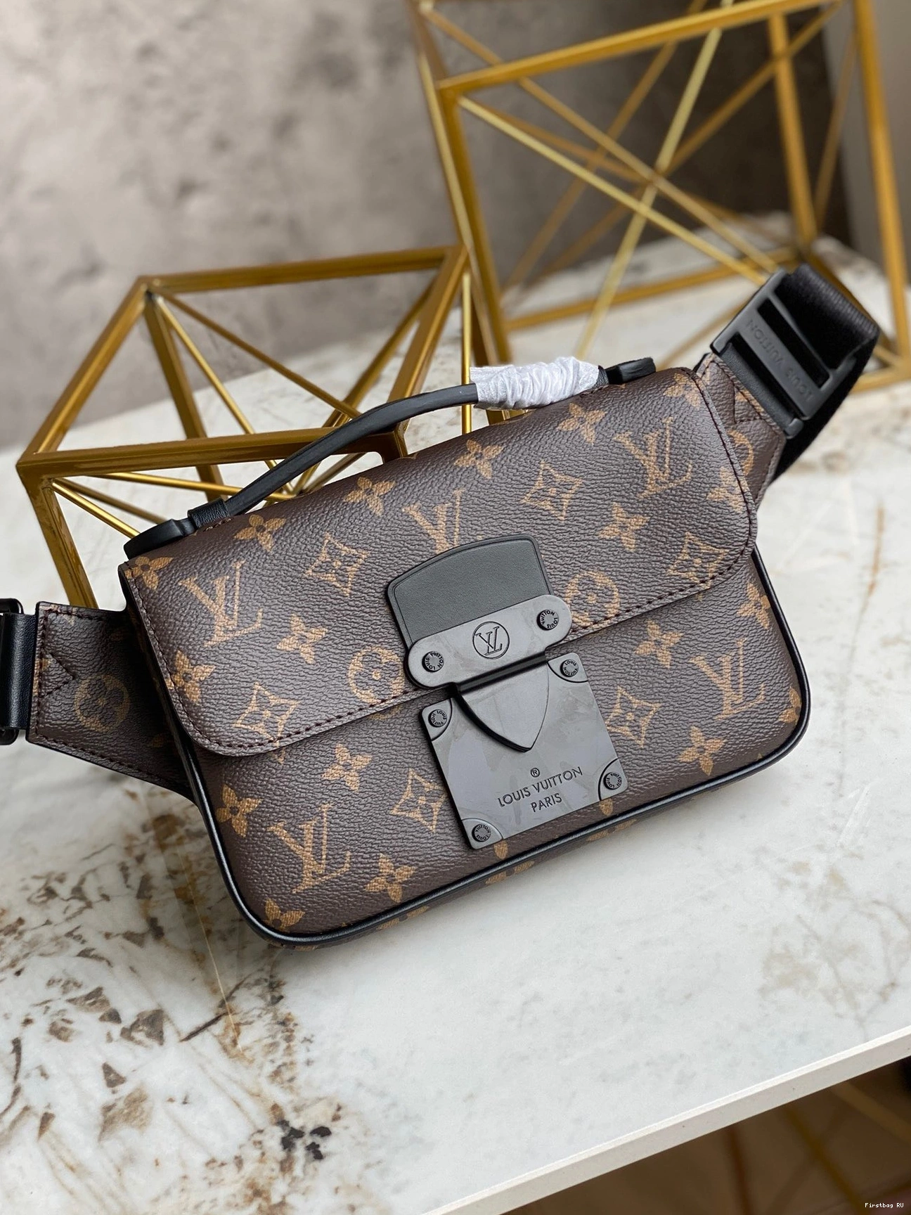 First bag ru SLING VUITTON S BAG LOUIS LOCK 0813